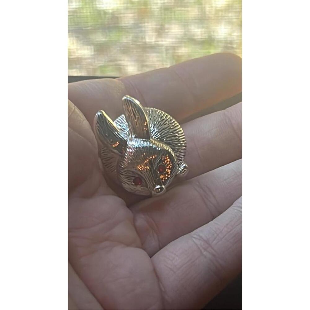 Vintage Bunny Brooch W/ Bobble Head Signed “Best” Silver Toned